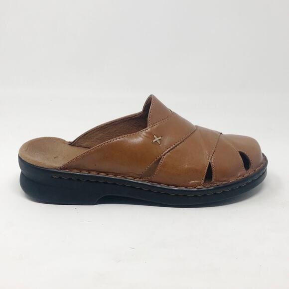 Clarks Brown Tan Leather Huarache Woven Comfort Slides Sandals shoes womens 6 - Picture 1 of 10